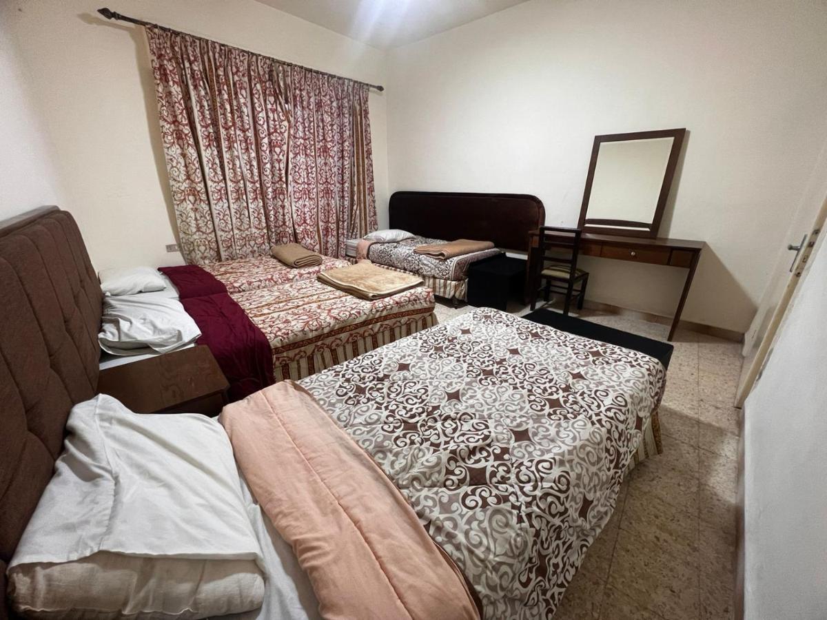 Albergue Student House Madaba Exterior foto